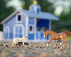 Breyer Farms™ Home at the Barn Playset