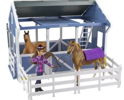 Deluxe Country Stable with Horse & Wash Stall